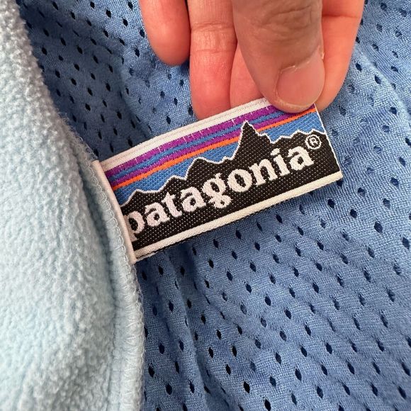 PATAGONIA Girls Full Zip Fleece Jacket in Baby Blue - Picture 9 of 11